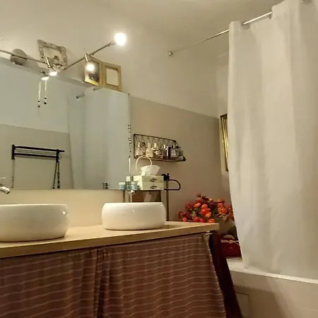 Agreable Pour 6 Biguglia (Corsica)